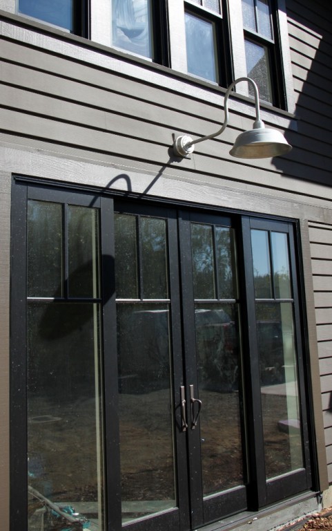 gameroom_old_dixie_gooseneck_light_exterior_led-642x1024-481x768.jpg