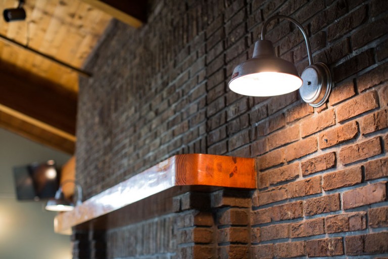 austin_barn_wall_sconce_commercial_lighting-768x512.jpg