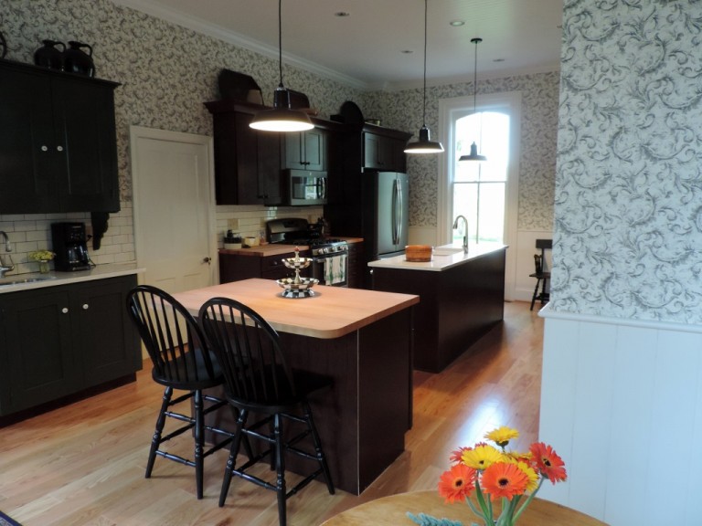 barn_light_original_kitchen_lighting-768x576.jpg