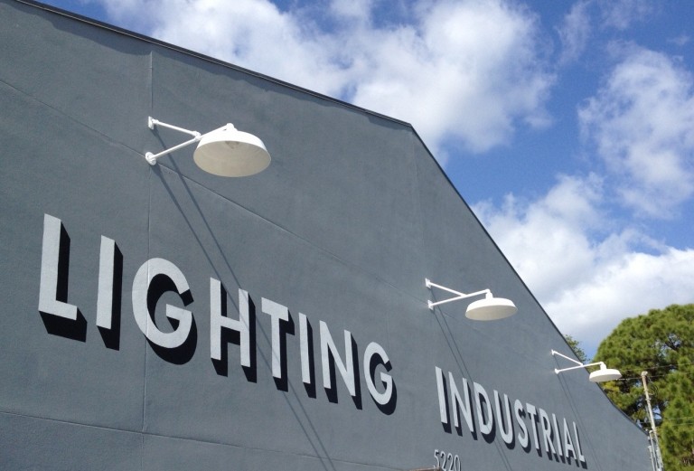 barn_light_originals_exterior_industrial_lighting-768x521.jpg