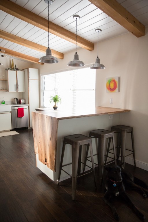 barn_light_original_warehouse_pendant-683x1024-512x768.jpg