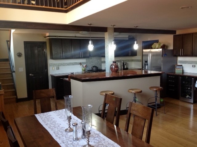 kitchen_pendant_lighting_brewster_pendants.jpg