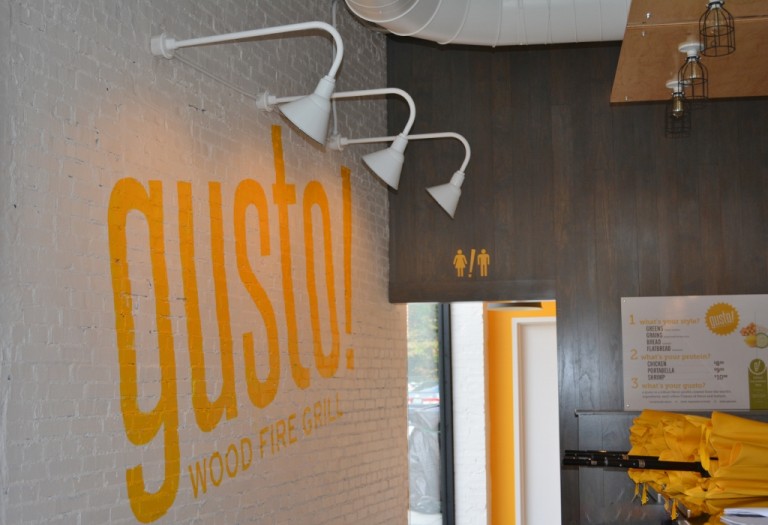 industrial_lighting_commercial_sign_lights-768x525.jpg