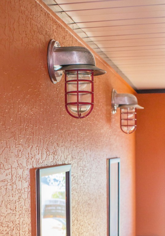 industrial_wall_sconce_lighting-537x768.jpg