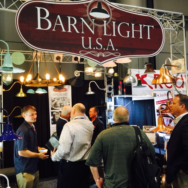 american_made_lighting_barn_light_electric.jpg