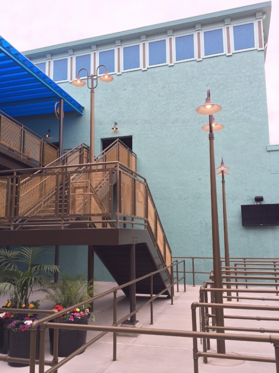 led_commercial_lighting_exterior_lighting-768x1024-576x768.jpg