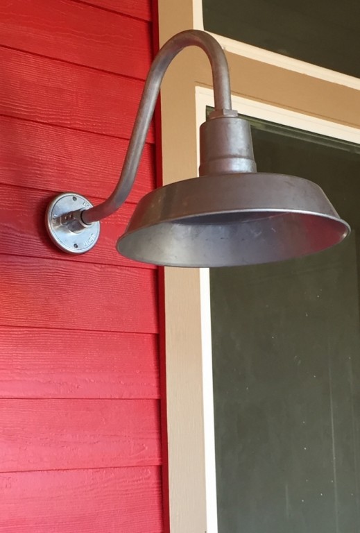 barn_light_original_gooseneck_light_american_made-901x1024-519x768.jpg