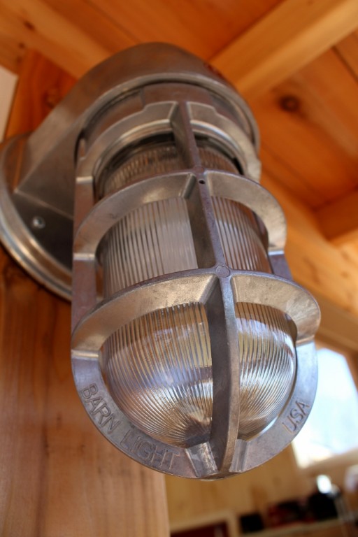 rustic_industrial_wall_sconce_lights-512x768.jpg