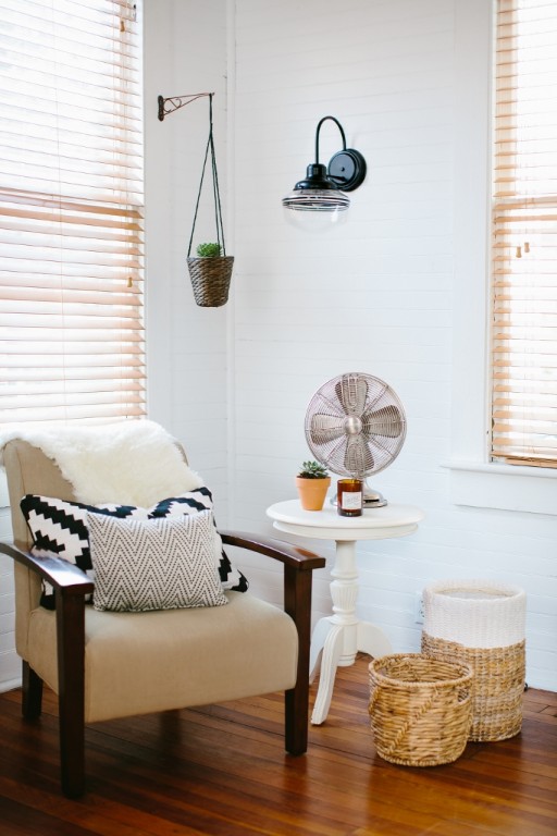 rugby_clear_schoolhouse_sconce-512x768.jpg
