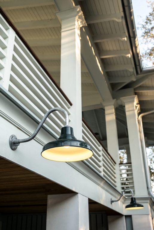 gooseneck barn lights