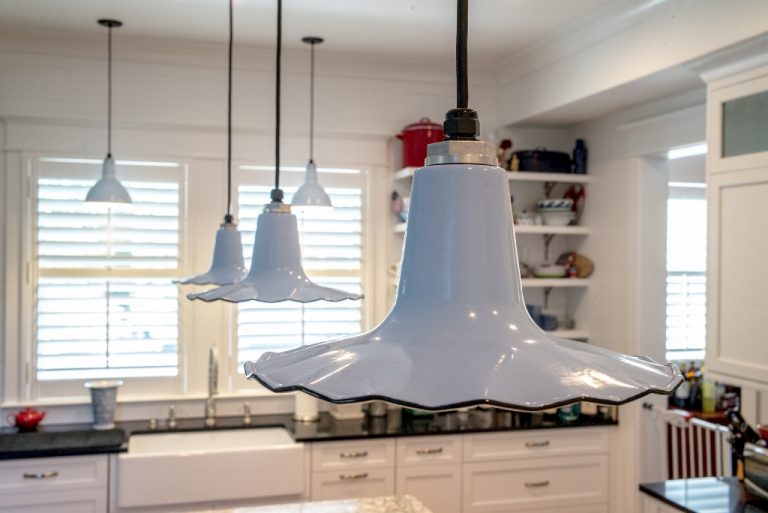 porcelain pendant lighting