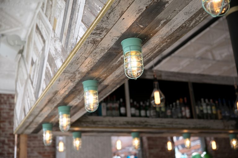 restaurant lighting
