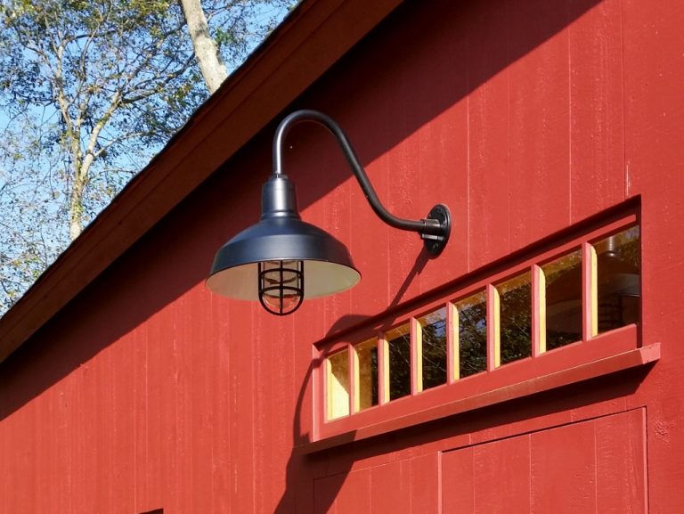 gooseneck barn light
