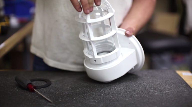 barn light manufacturing