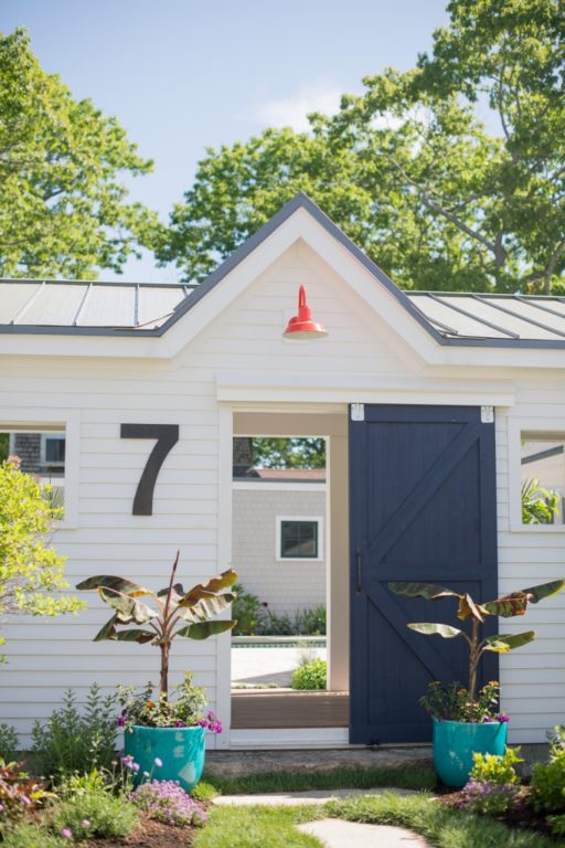gooseneck barn light