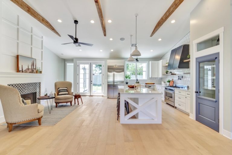 modern farmhouse lighting