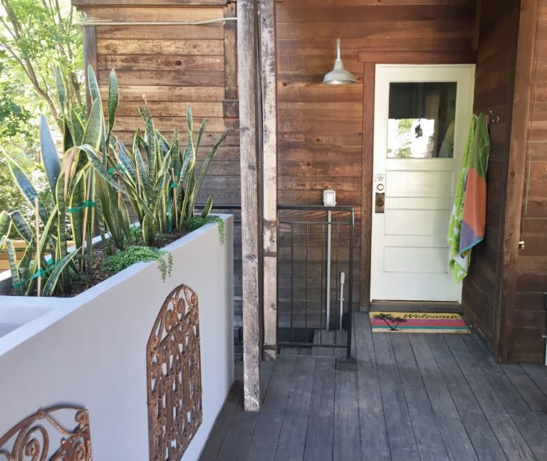 gooseneck barn lights