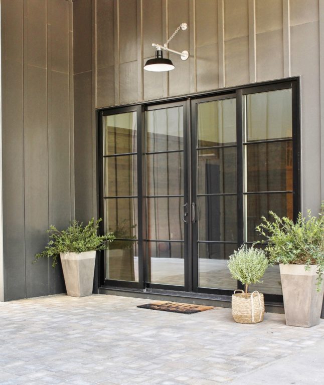 gooseneck barn lights