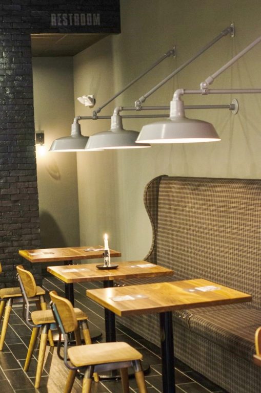 commercial gooseneck lighting