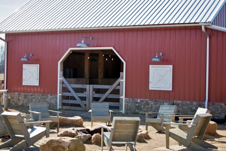 gooseneck barn lights