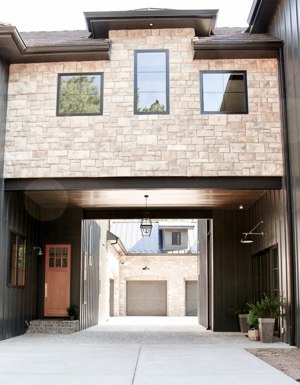 gooseneck barn lights