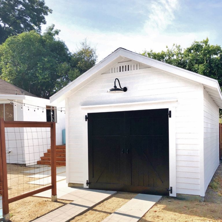 porcelain enamel goosneck light