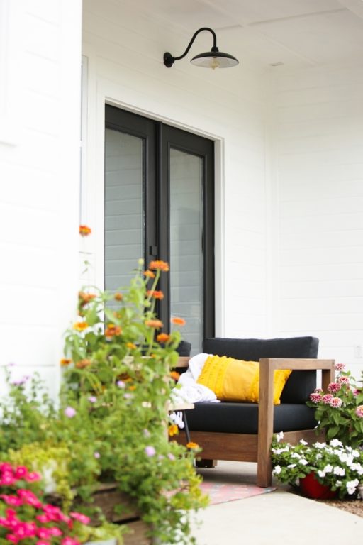 gooseneck barn lights