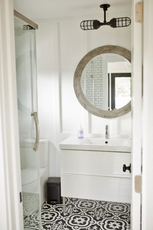 nautical bathroom lighting