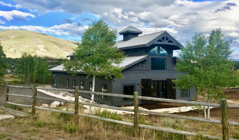 gooseneck barn lights