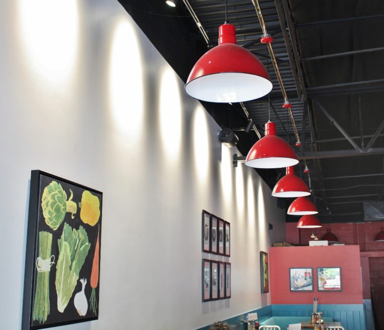 pendant lighting restaurant