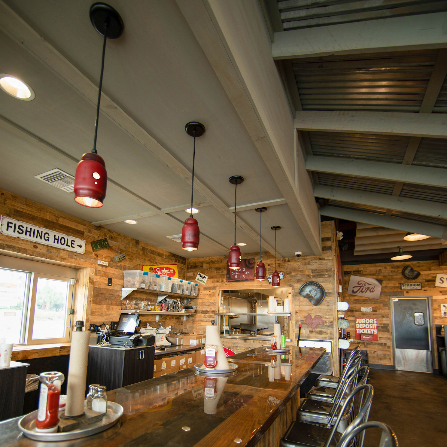 Mig Pendant Light