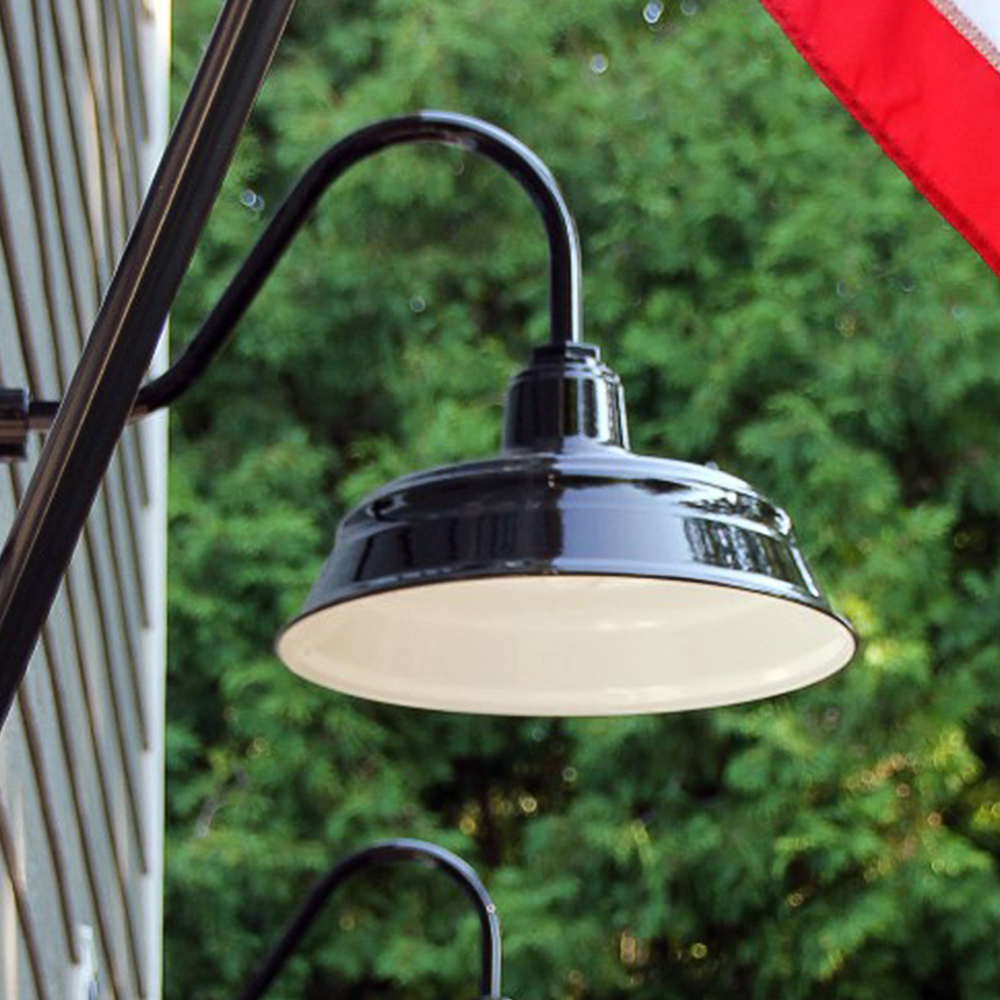 Bomber Gooseneck Light