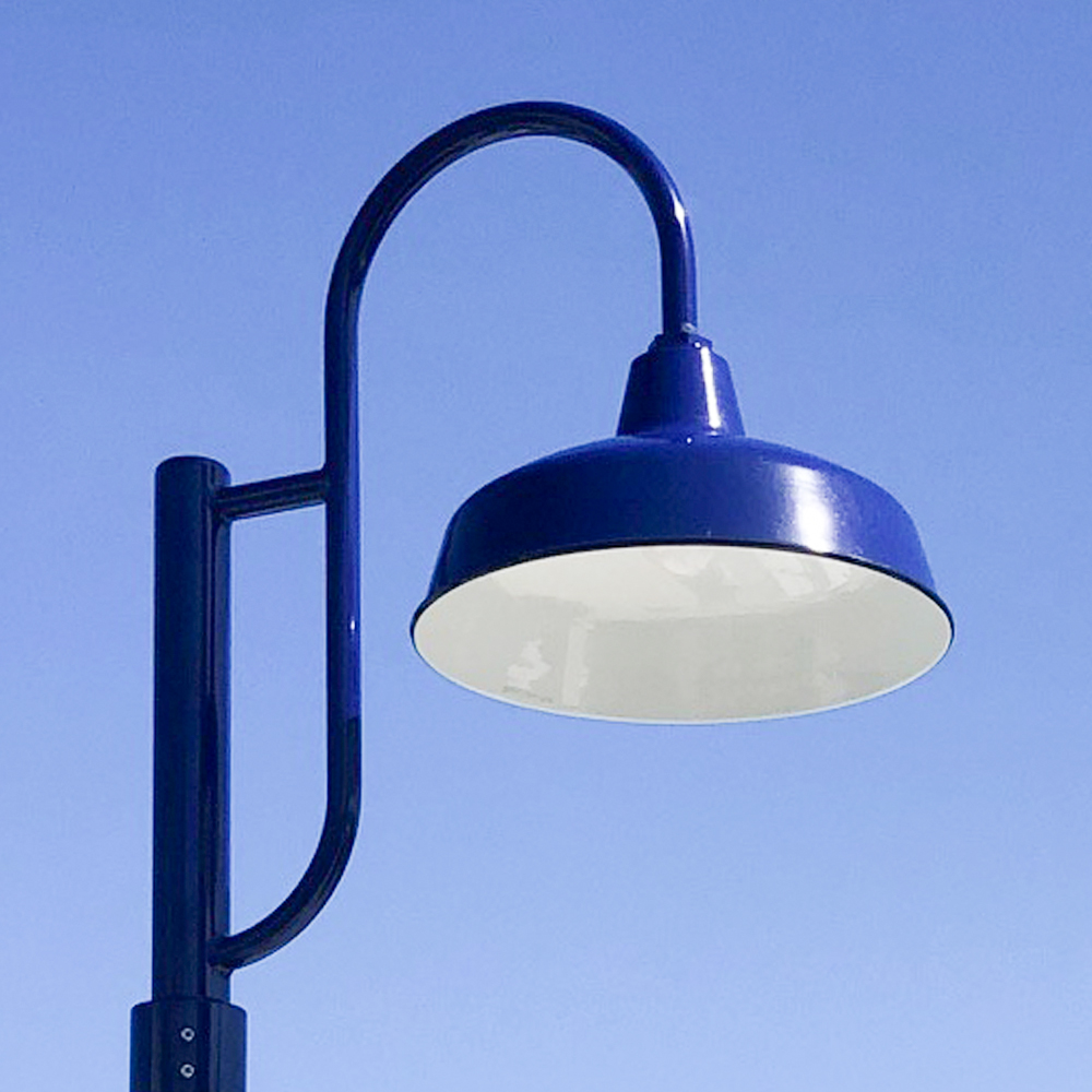 Avalon Single Post Mount Light