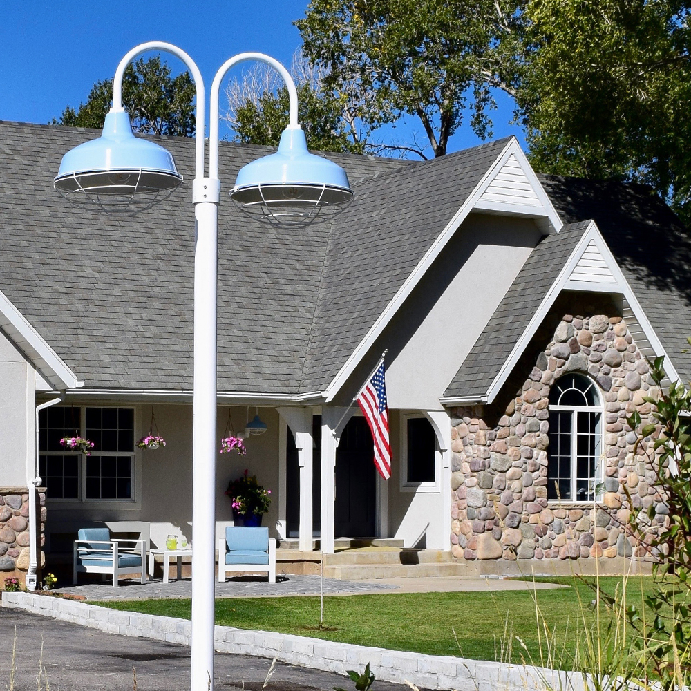 Avalon Double Post Mount Light