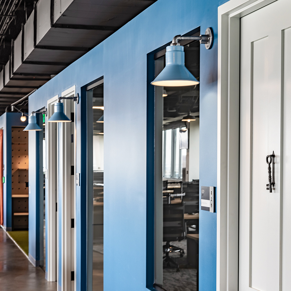 Canal Gooseneck Light