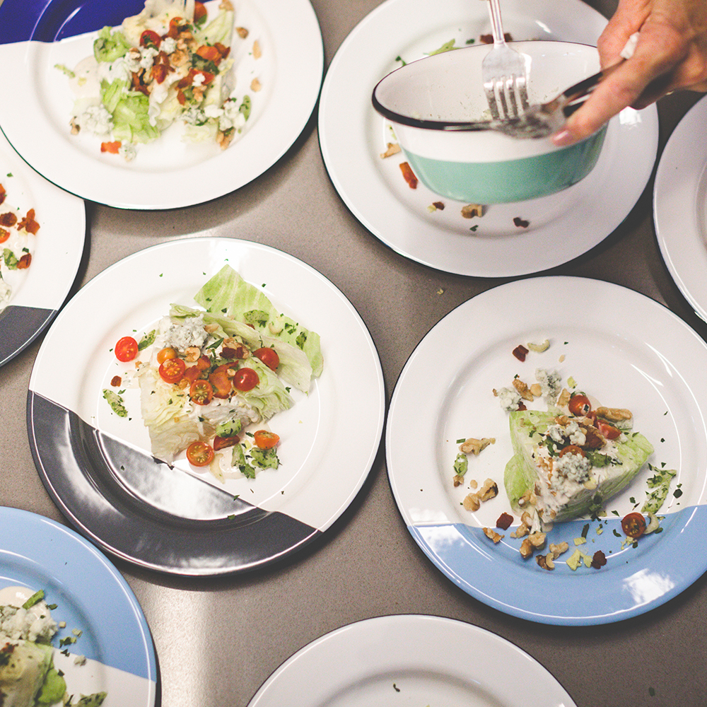 Set of 4 Dipped Dinner Plates