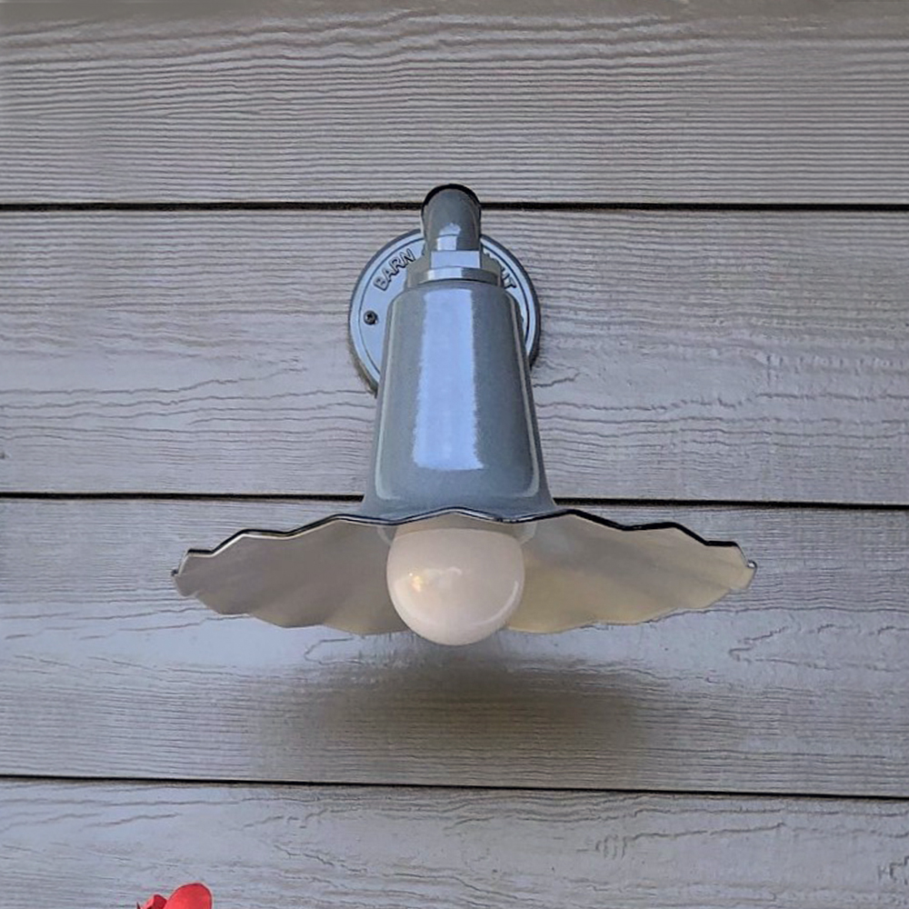 Seaside Gooseneck Light