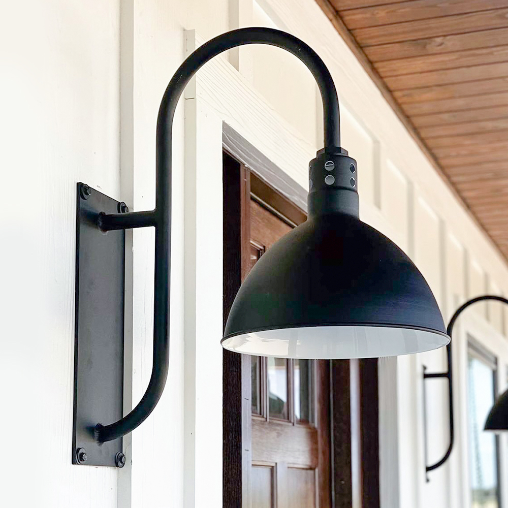 Wilcox Vented Gooseneck Light