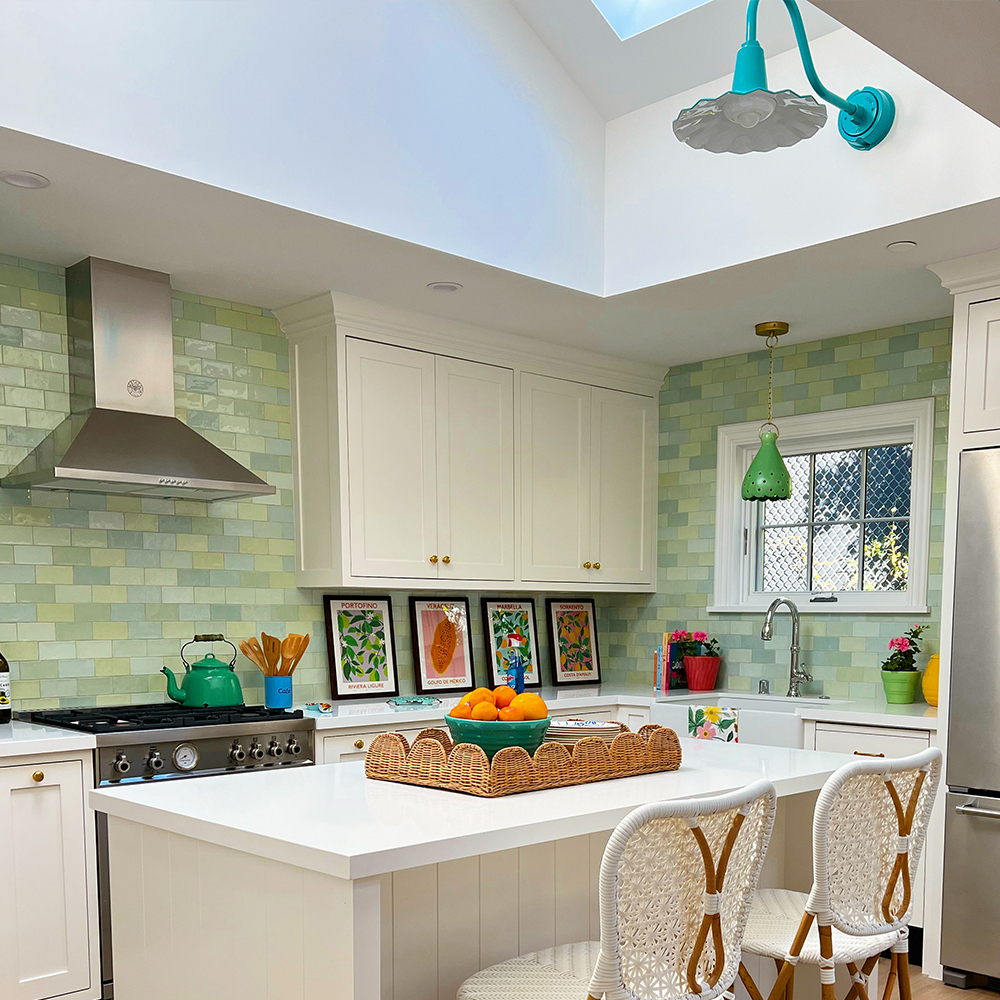 Seaside Gooseneck Light