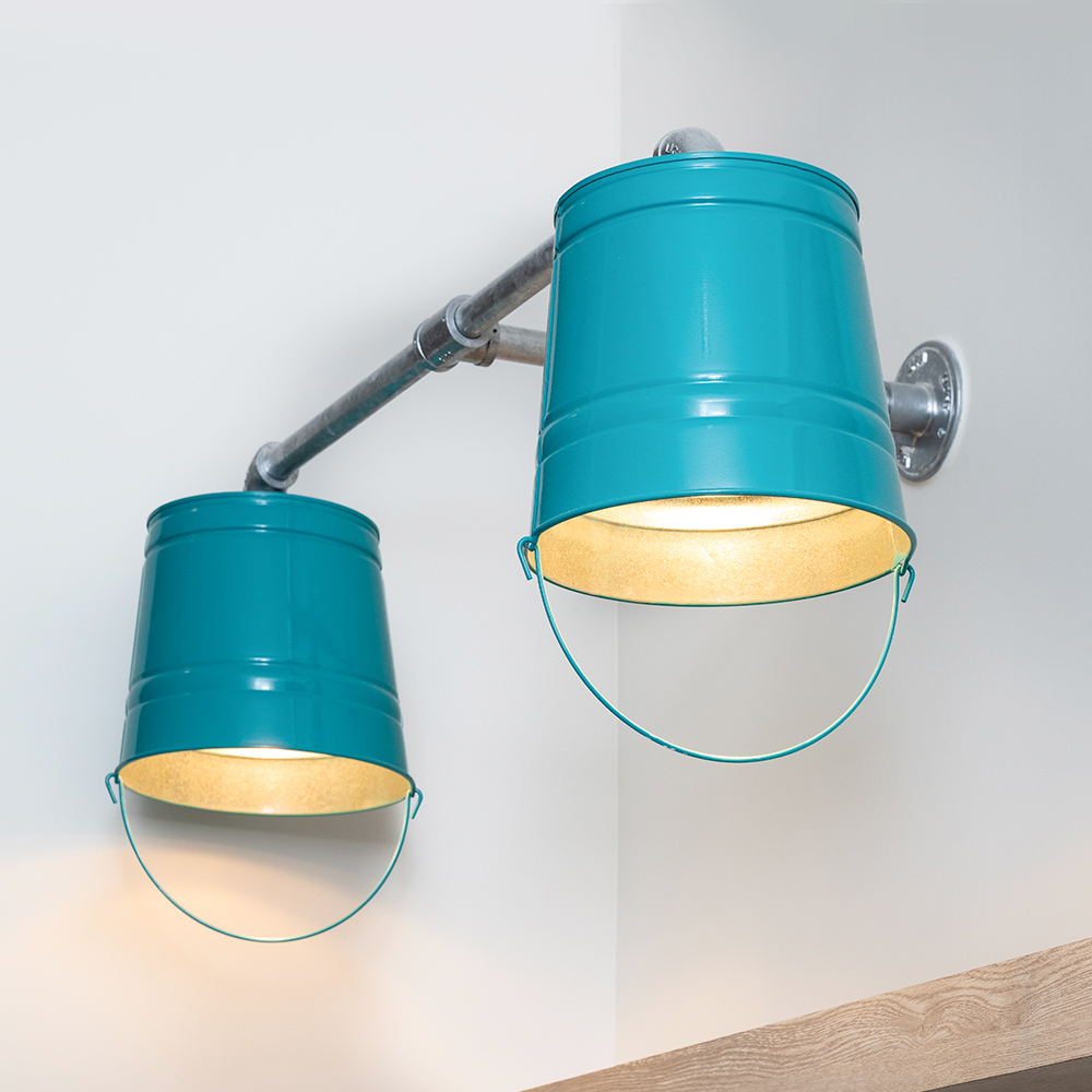 Bucket Gooseneck Light