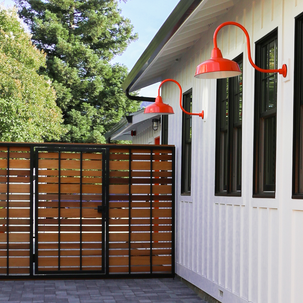 Avalon Gooseneck Light