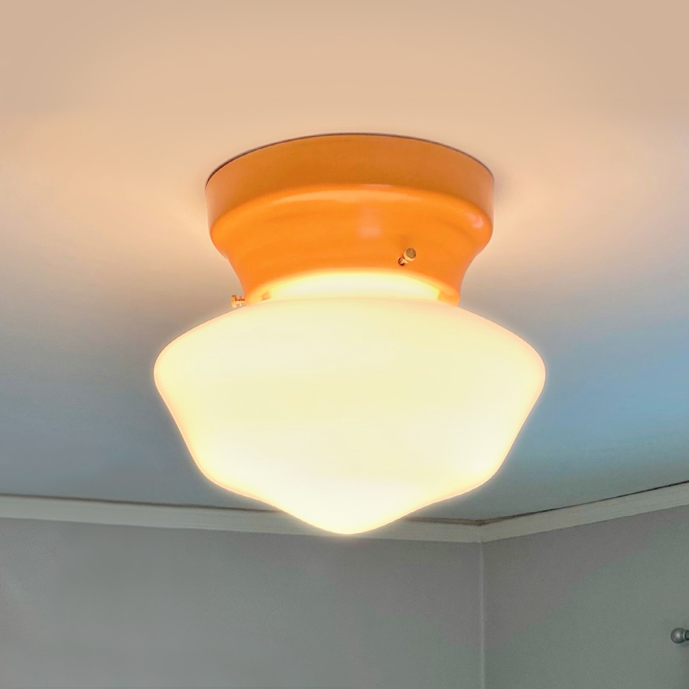 Kao Primary Schoolhouse Flush Light
