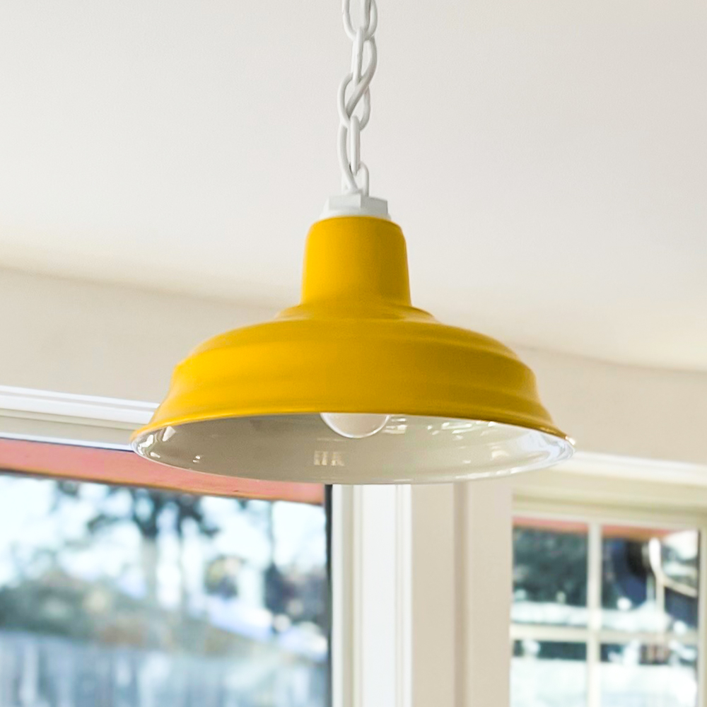 Bomber Chain Pendant Light