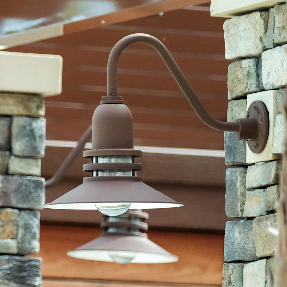 Cherokee Gooseneck Light