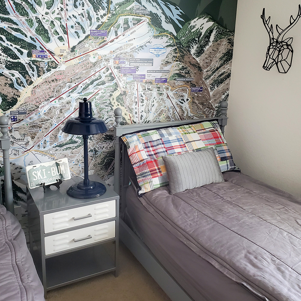 Dino Retro Desk Lamp 