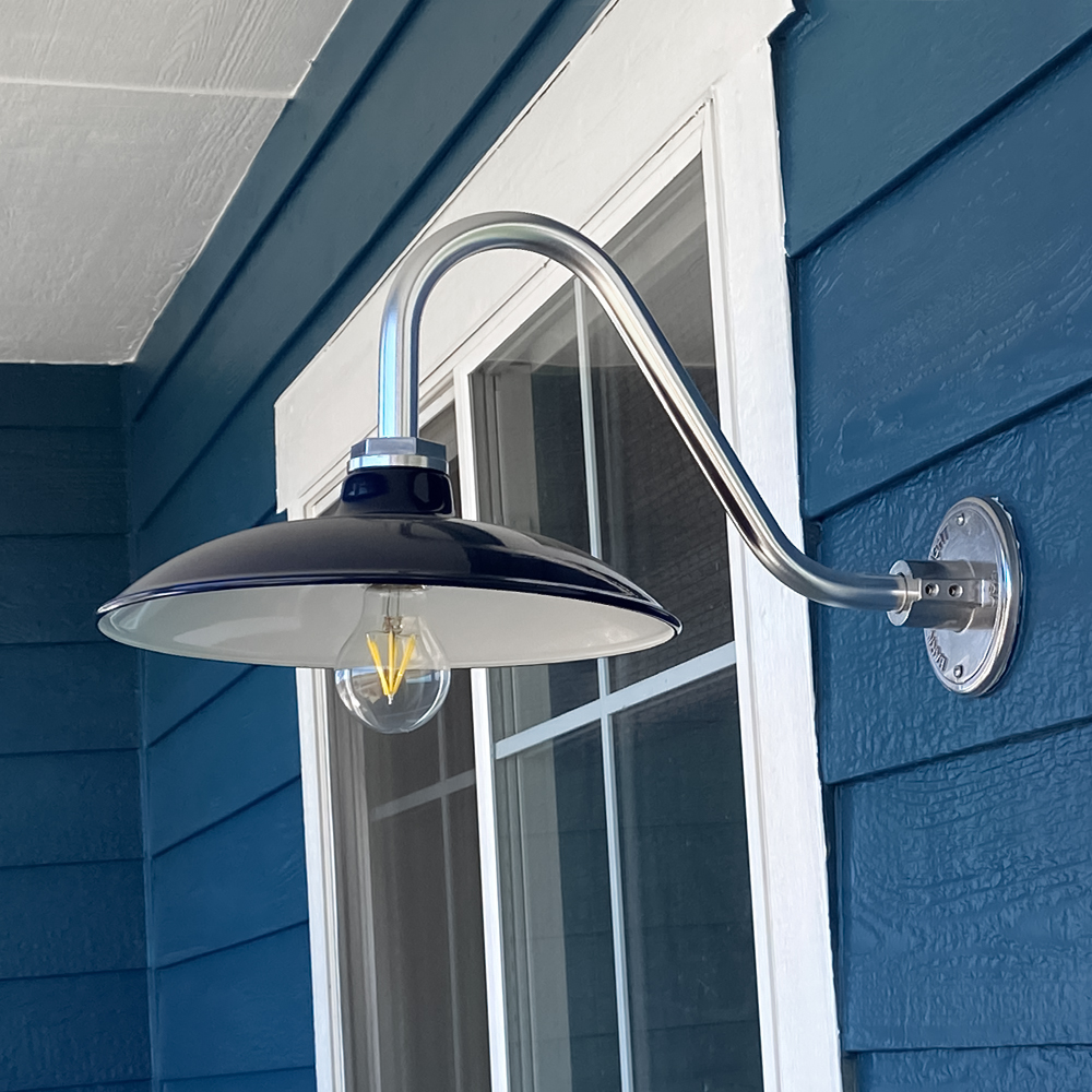 Sinclair Gooseneck Light