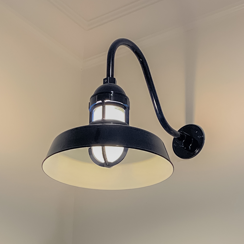 Sydney Gooseneck Light