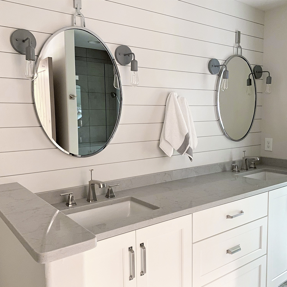 Downtown Minimalist Wall Sconce