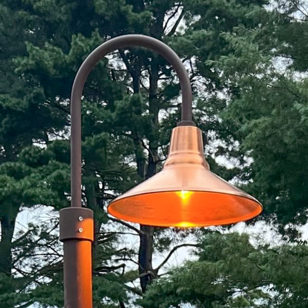 Aero Single Post Mount Light