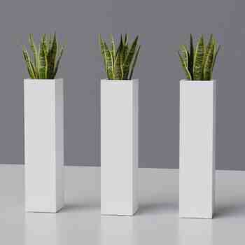 Jay Scotts Fiberglass Fiberglass Hong Kong Column Planter, Matte White
